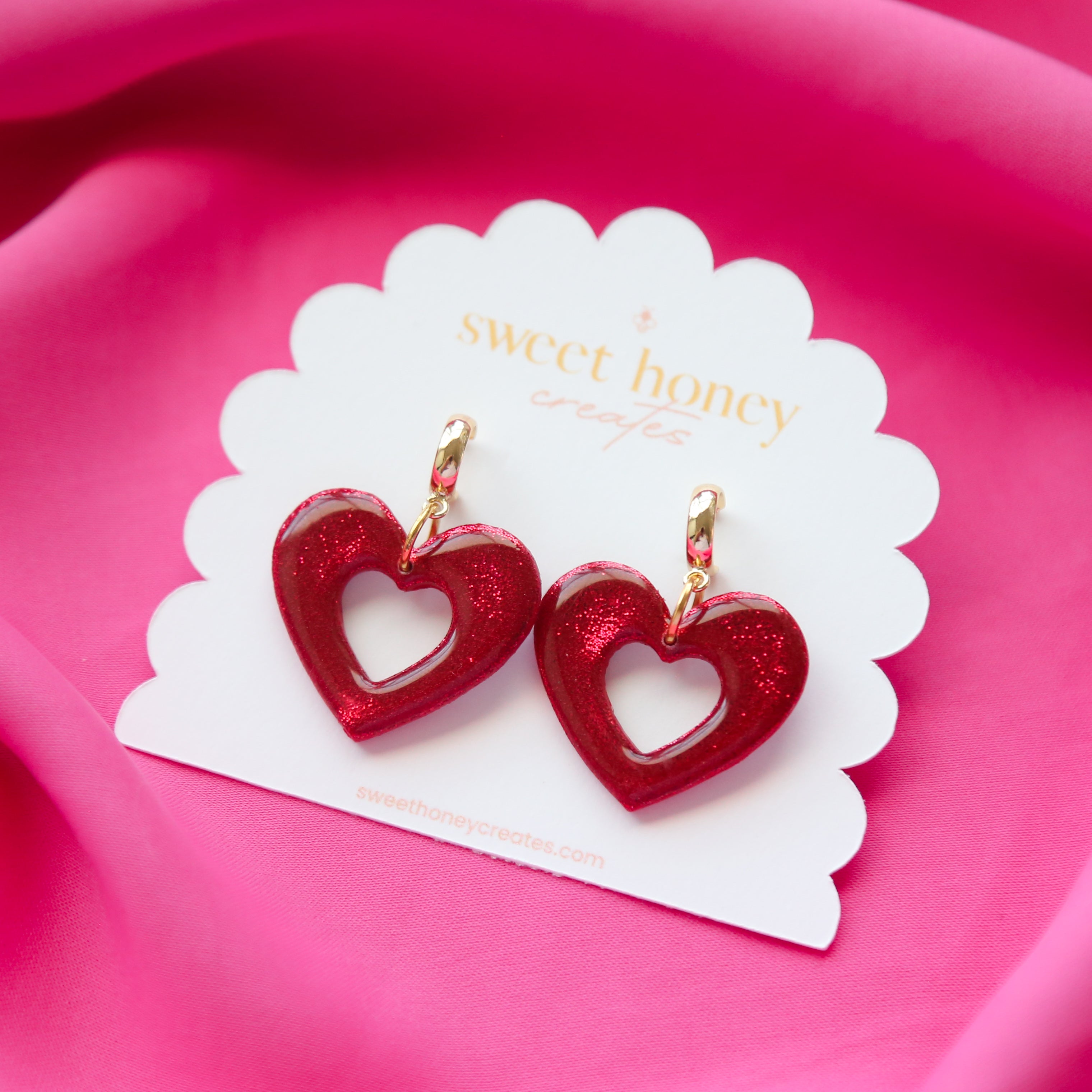 Red Open Heart Drop – Sweet Honey Creates