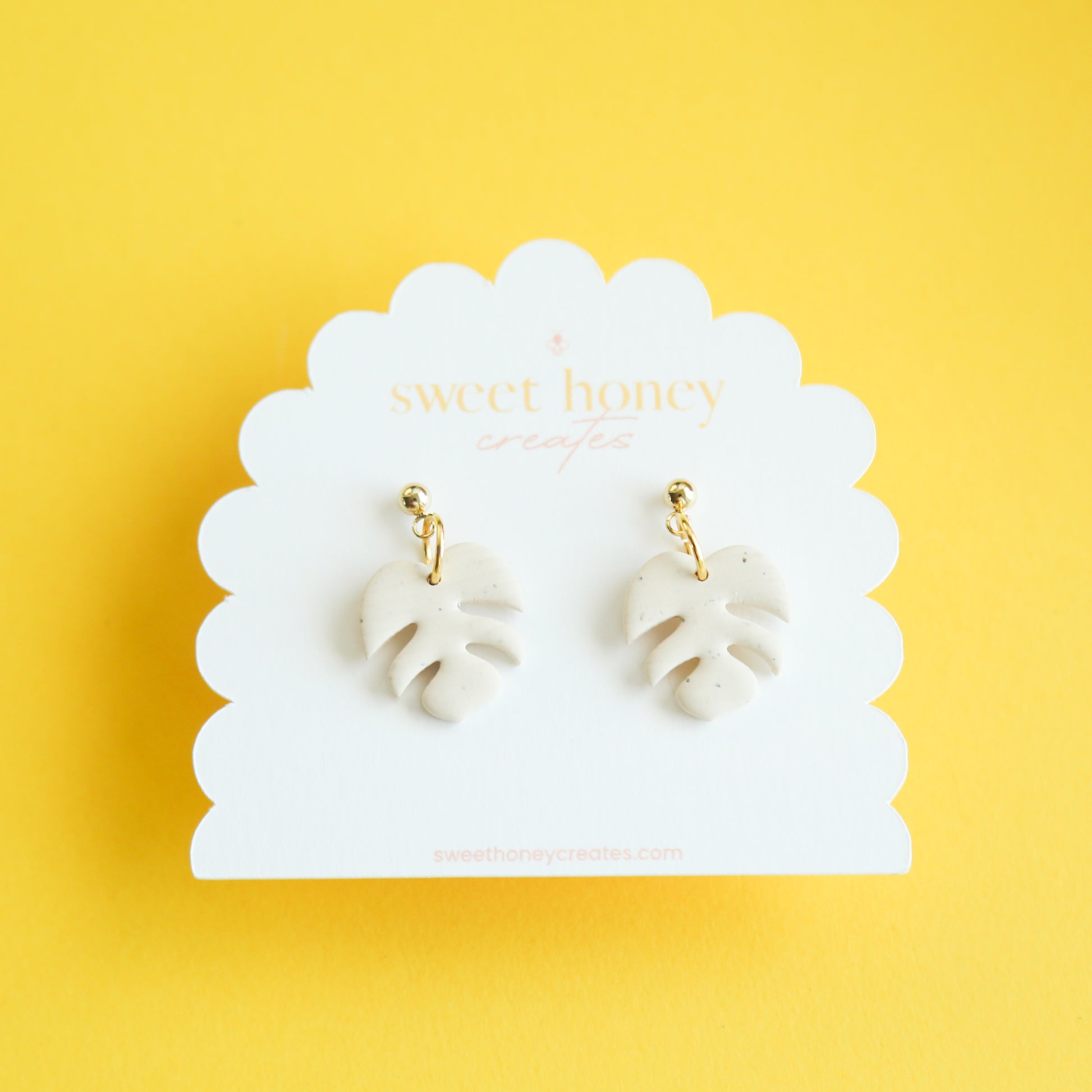 monstera deliciosa earrings Monstera Earrings – Sweet Honey Creates