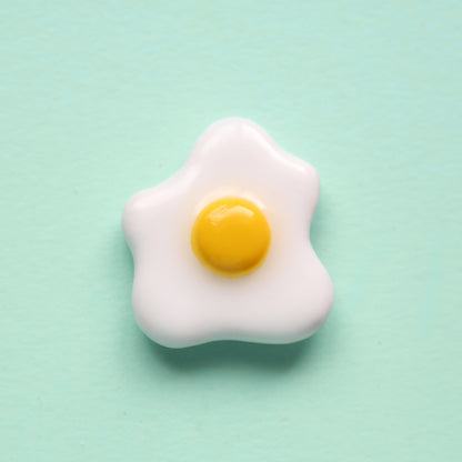 Egg Magnet