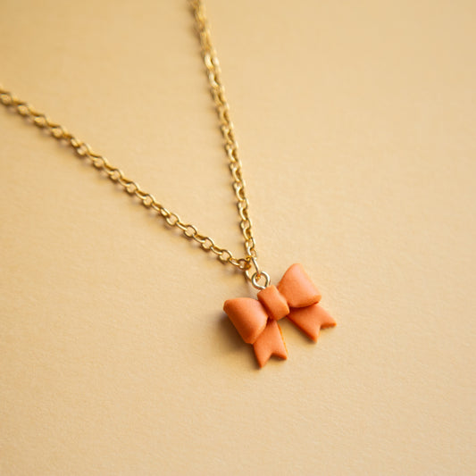 Bow Necklace